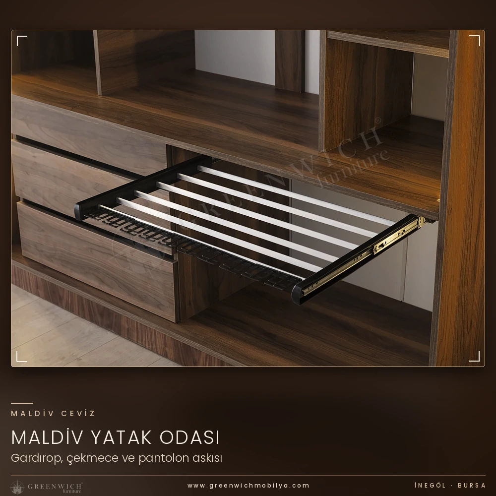 Maldiv Ceviz gardırop çekmece ve pantolon askısı